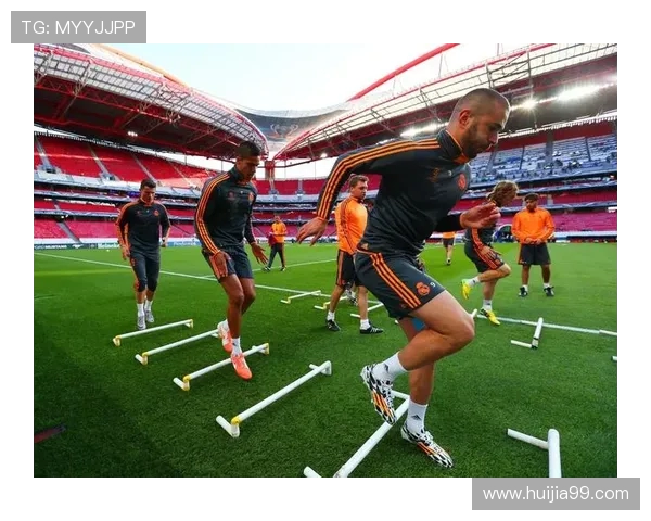 上海足球队耐力解析:在联赛中展现出的坚韧与拼搏精神 上海足球队耐力解析:在联赛中展现出的坚韧与拼搏精神