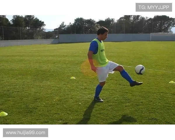 从零基础到足球高手:全面提升速度的实用指南与训练技巧 从零基础到足球高手:全面提升速度的实用指南与训练技巧