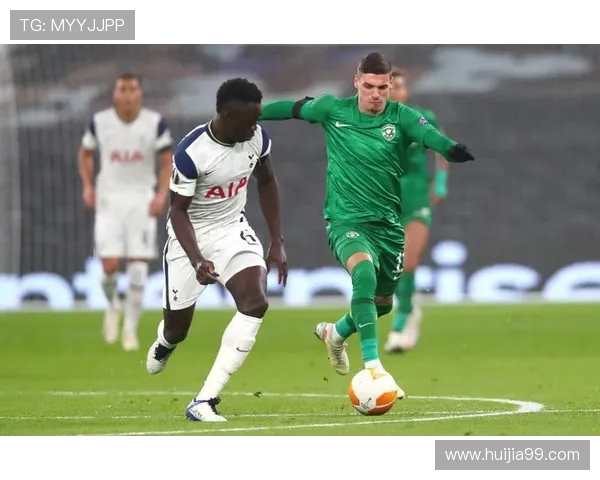 克鲁塞与戈伊亚的激烈对决揭示足球战术与团队合作的重要性