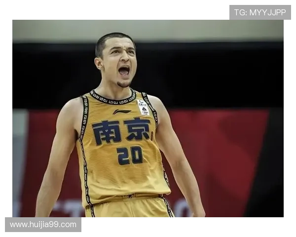 西热力江：从篮球新星到职业生涯的辉煌蜕变之路